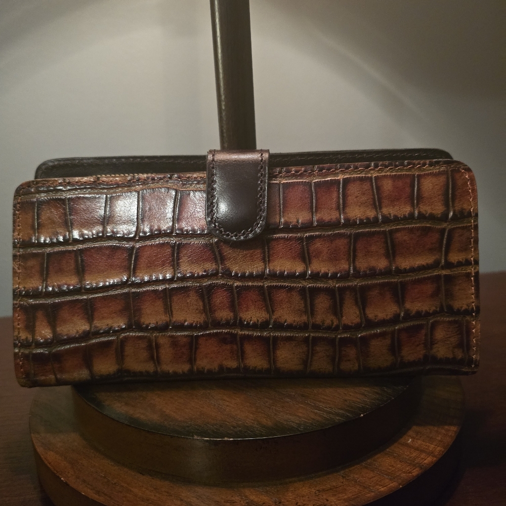 Patricia Nash Centona Wallet - Color: Autumn Croco